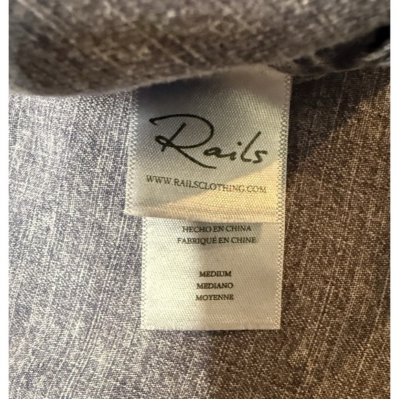 Rails Camille Top in Sapphire Acid Wash SZ MED Tencel Peasant Cottagecore Ruffle - Picture 9 of 10